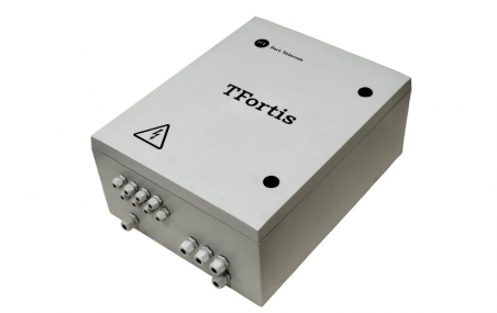 Коммутатор TFortis PSW-2G8F+UPS-Box.